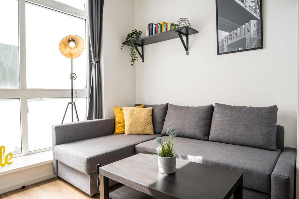 Апартаменты Industrial Loft In Berlin Mitte Экстерьер фото